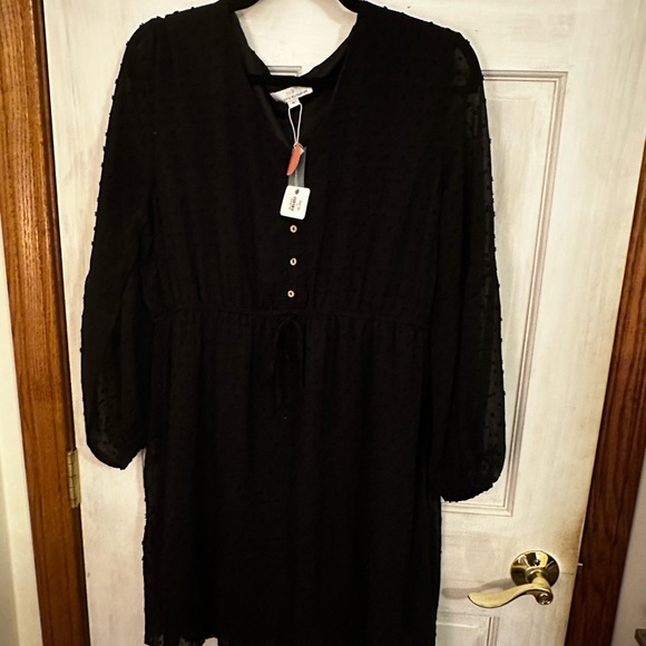 Bailey’s Blossom Dress - Picture 2 of 2